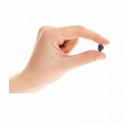 phonak-virto-b-titanium-hearing-aids-2-906x569